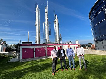 revis-westfalen-besuch-pieper.jpg
